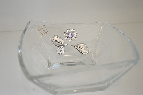 Swarovski Crystals Bowl With Flower Jeweled Jds Furniture