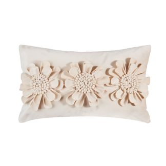 Cushion cream 30 x 50