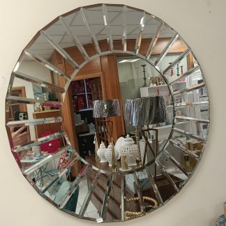 Mirror round