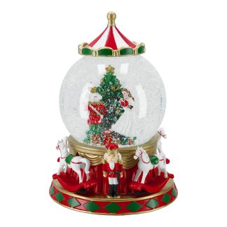 Waterball nutcracker